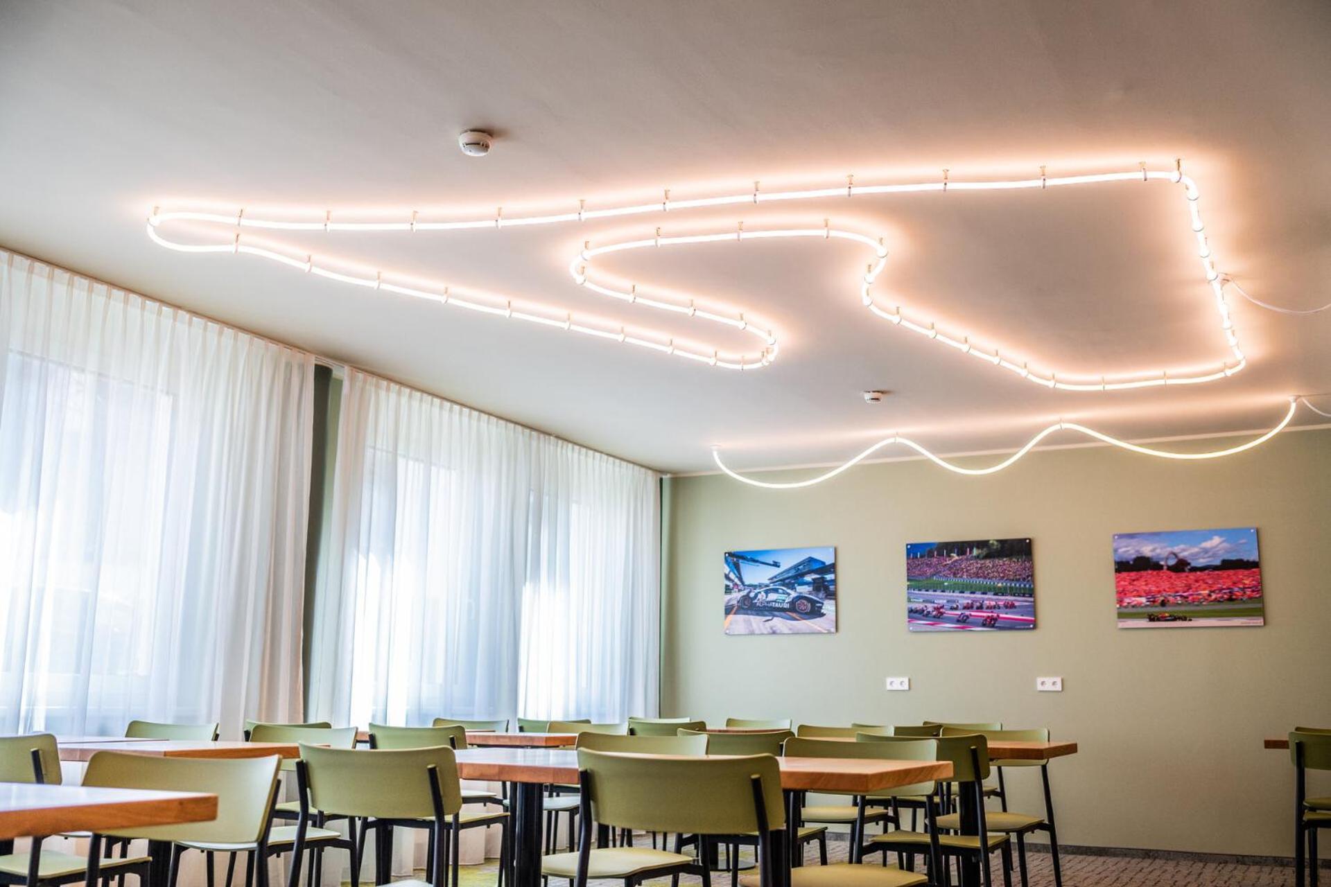 Flexymotel Spielberg Spielberg Bei Knittelfeld Экстерьер фото